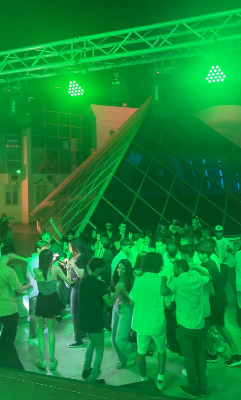 éclairage événementiel Maroc, éclairage mariage Maroc, éclairage scénique Casablanca, location éclairage Rabat, éclairage soirée Marrakech, lumière événement Maroc, éclairage LED mariage, Best Agency éclairage, éclairage concert Maroc, éclairage professionnel événement